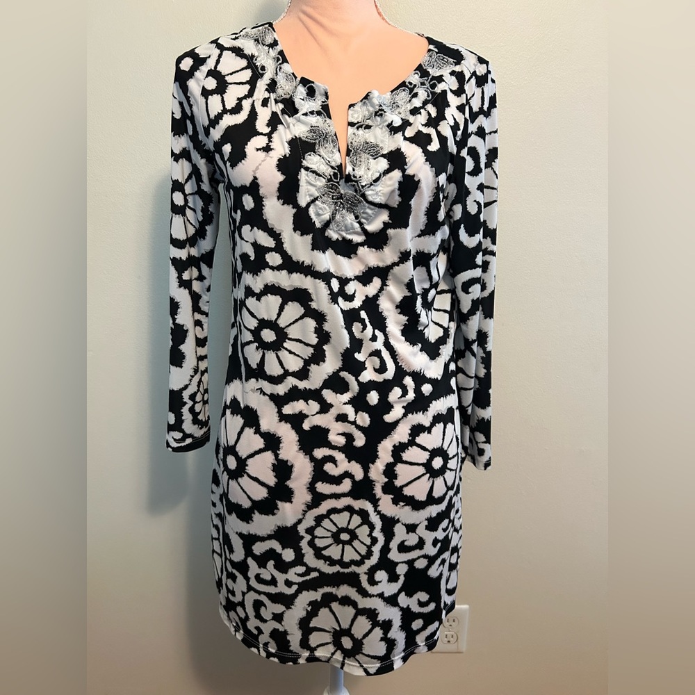 Inc International Concepts Black and White Dress 👗